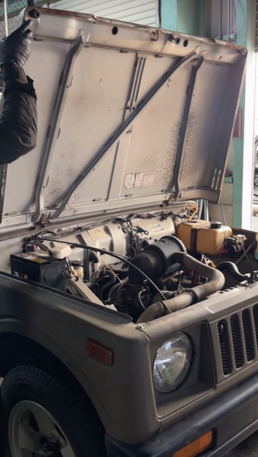 🚙【お知らせ】ジムニーSJ30 実動車の部品 出品準備完了しました！